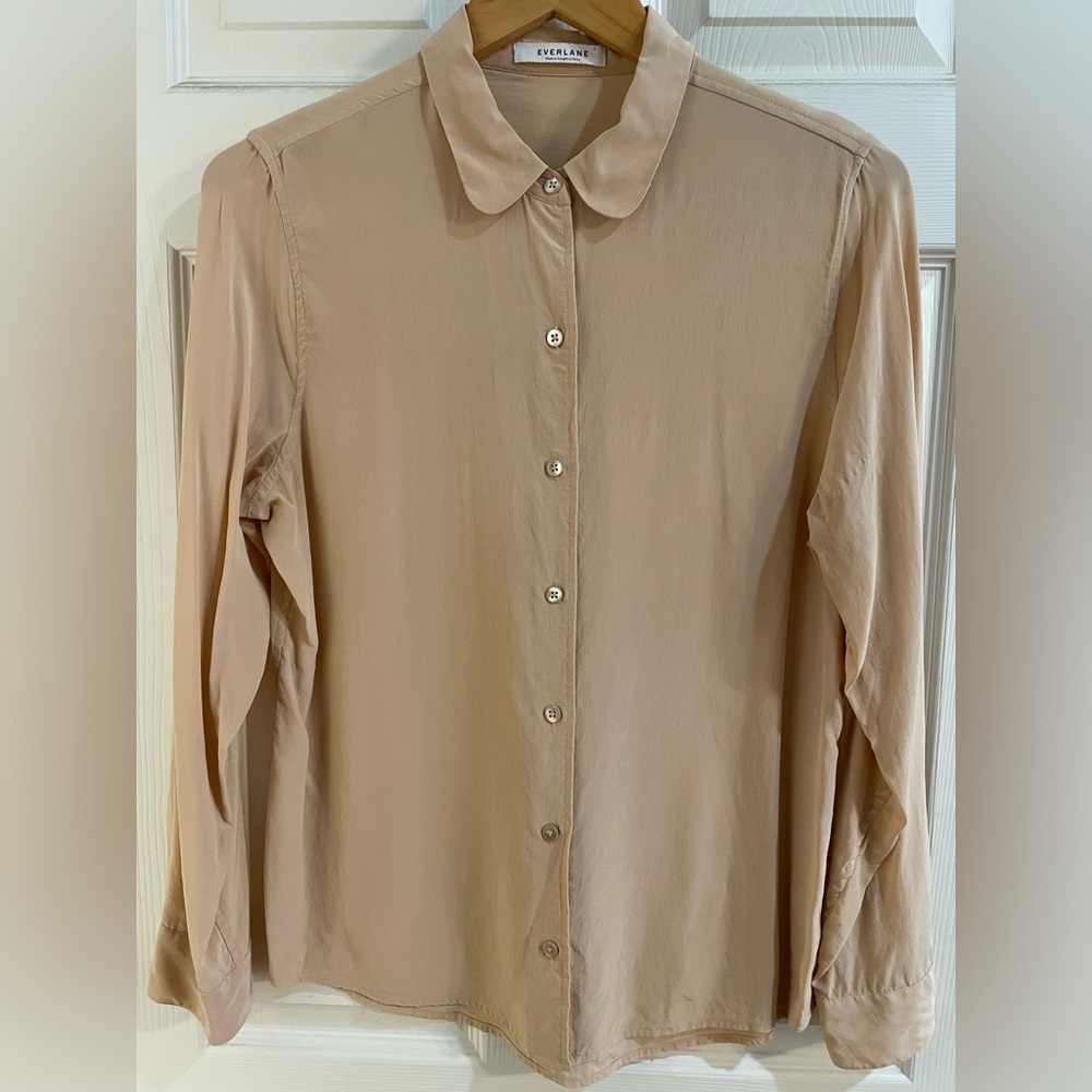 Everlane Silk Button Down Blouse. Size Large.